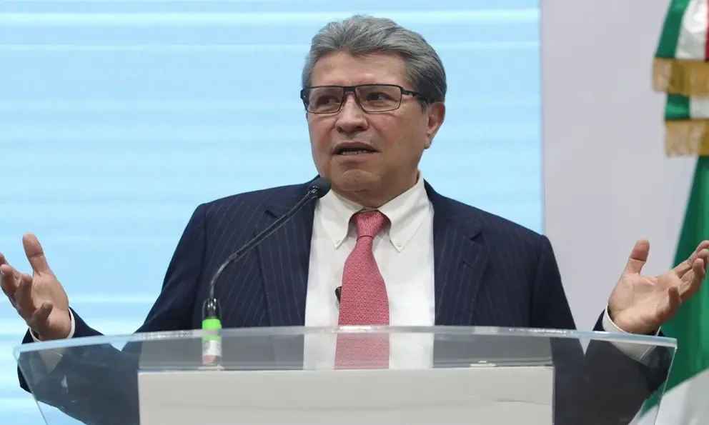 Ricardo Monreal durante su llamado a la conciliación entre Morena y PT en Oaxaca.