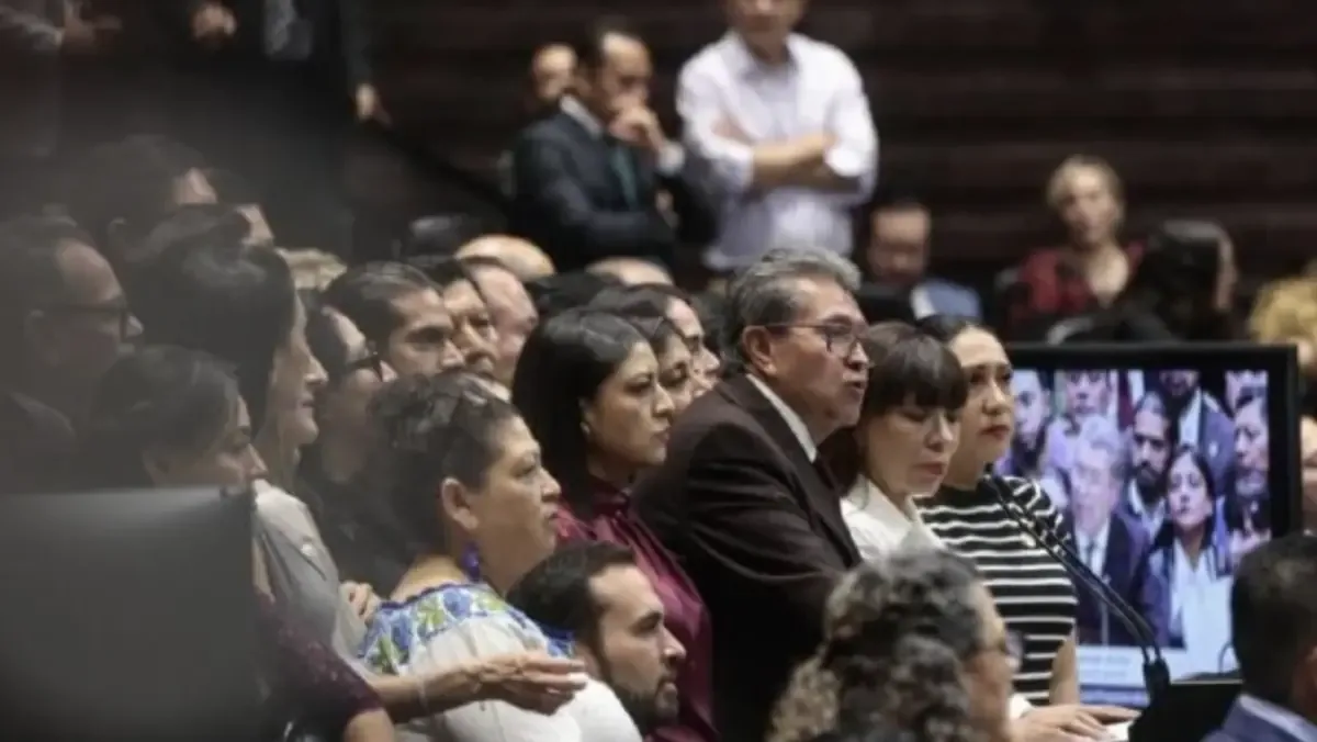 Ricardo Monreal insta a aliados a considerar la nueva propuesta tras el rechazo de la reforma electoral.