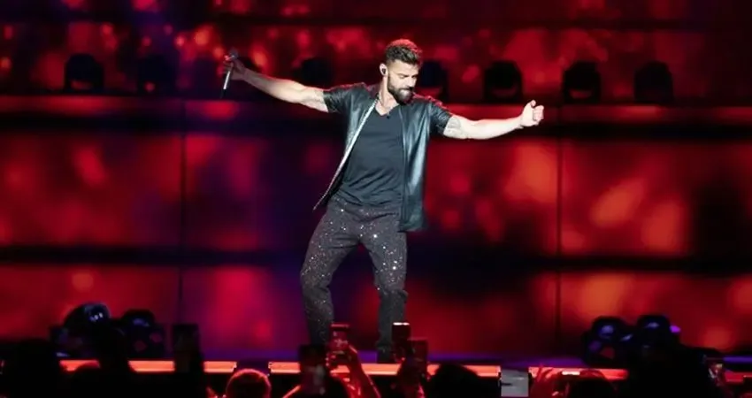 Ricky Martin anunció su esperado concierto en La Paz, programado para febrero.
