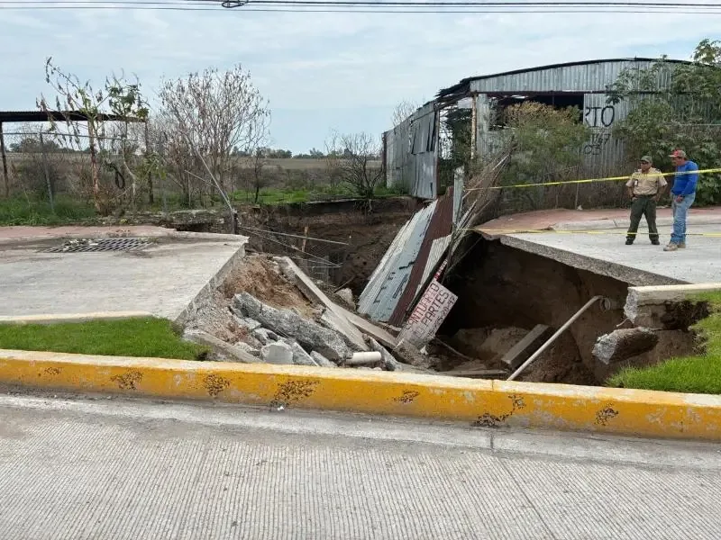 Las lluvias incrementan el riesgo de hundimientos y deslaves en diversas zonas de Guadalajara.