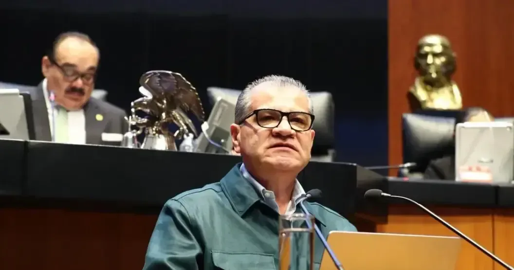 El exalcalde Miguel Riquelme retoma su papel en Torreón ante un electorado dividido.