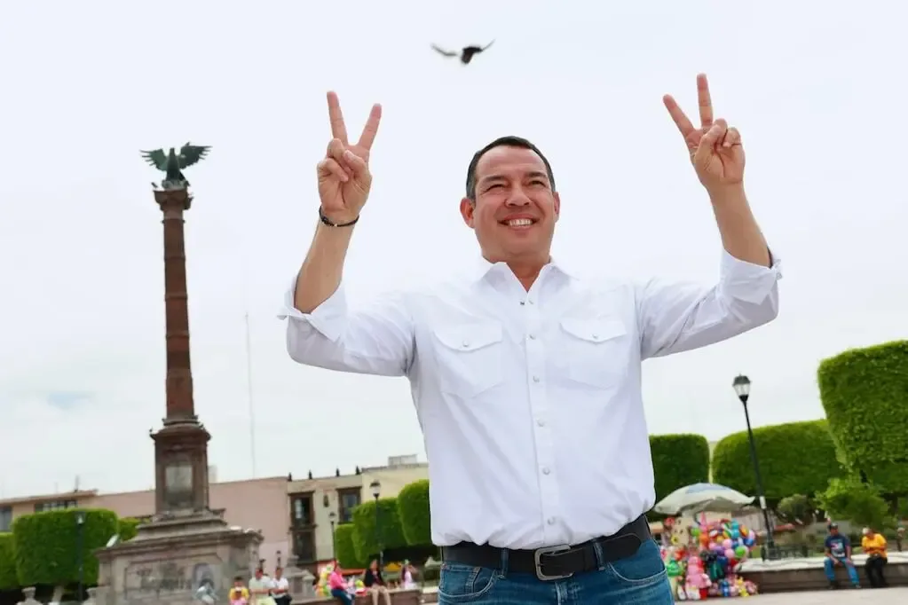 Roberto Cabrera, candidato a la reelección por el PAN, durante un evento de campaña.