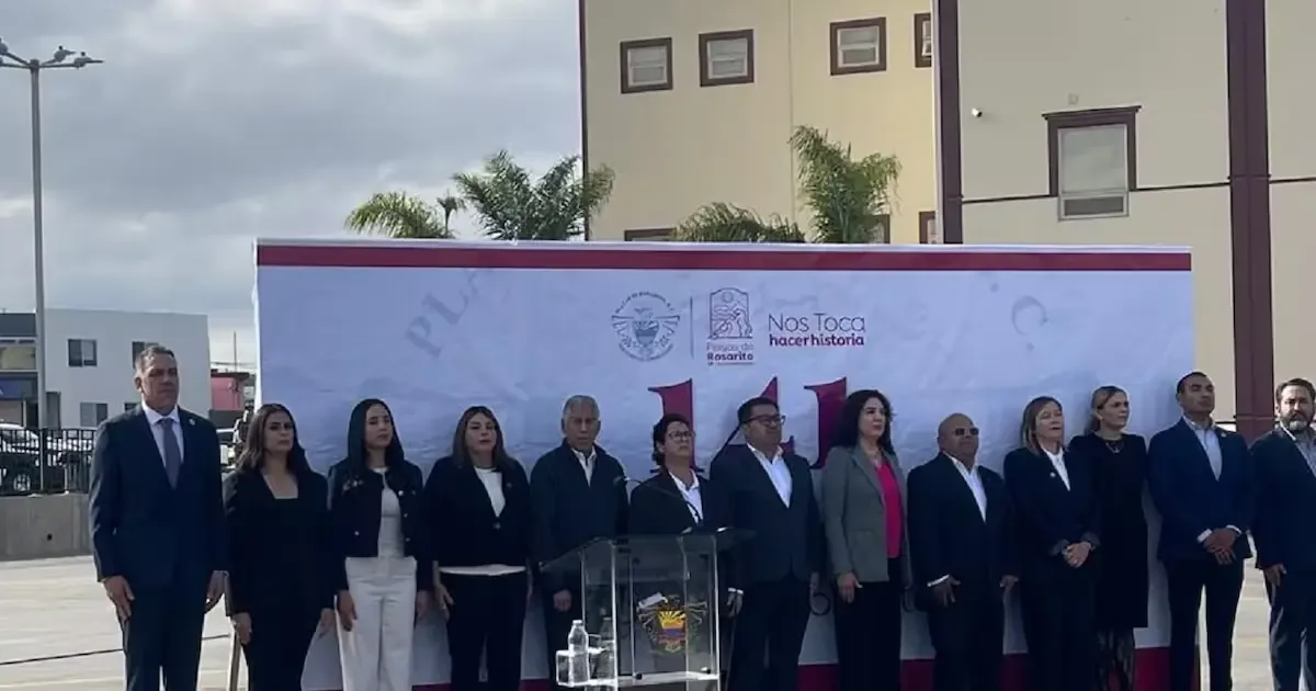 La conmemoración reconoce el legado de los pioneros de la ciudad.