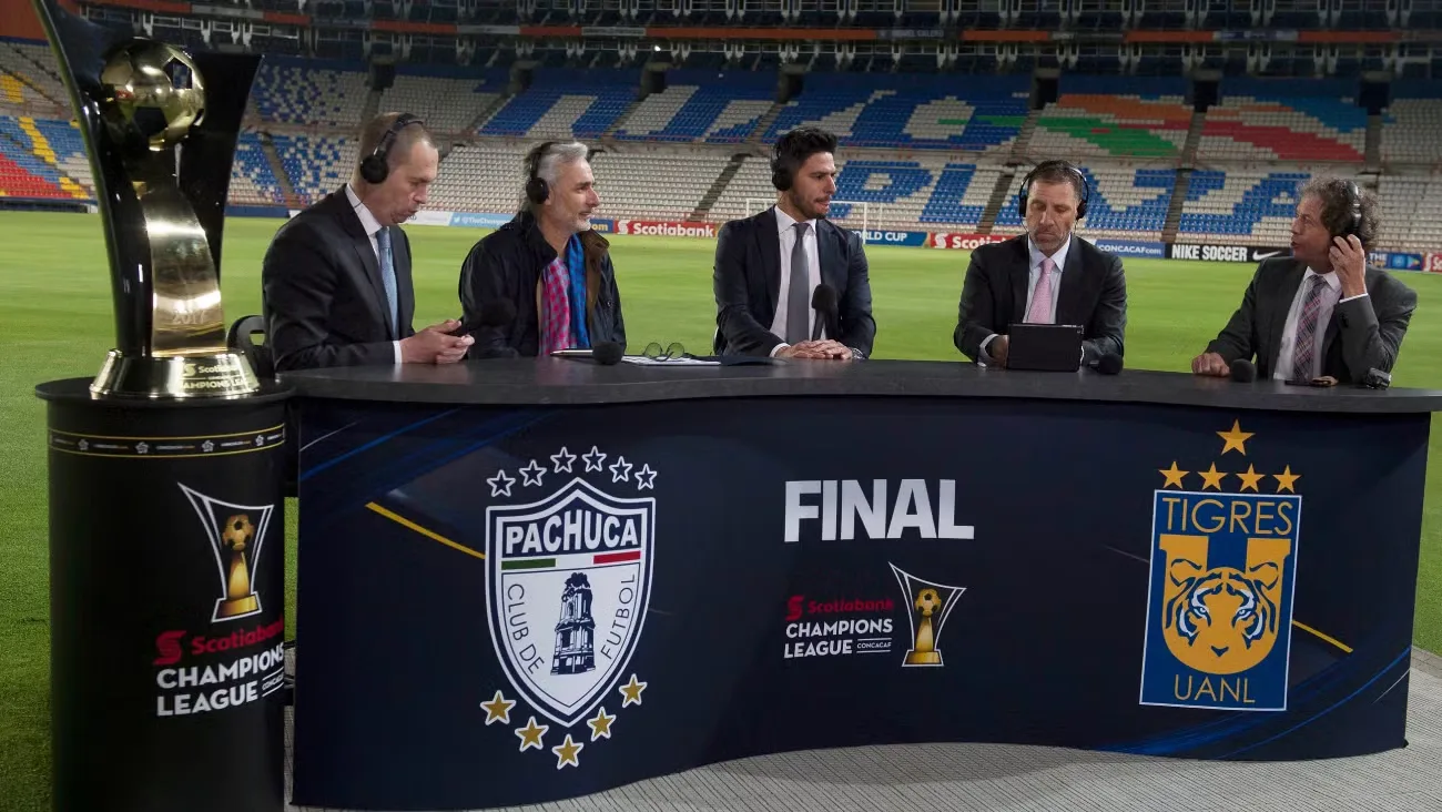 Ruso Brailovsky rinde homenaje a su amigo André Marín durante el programa Cuadro Titular.