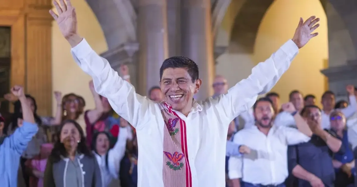 Salomón Jara enfrenta críticas severas tras la consulta en Oaxaca.