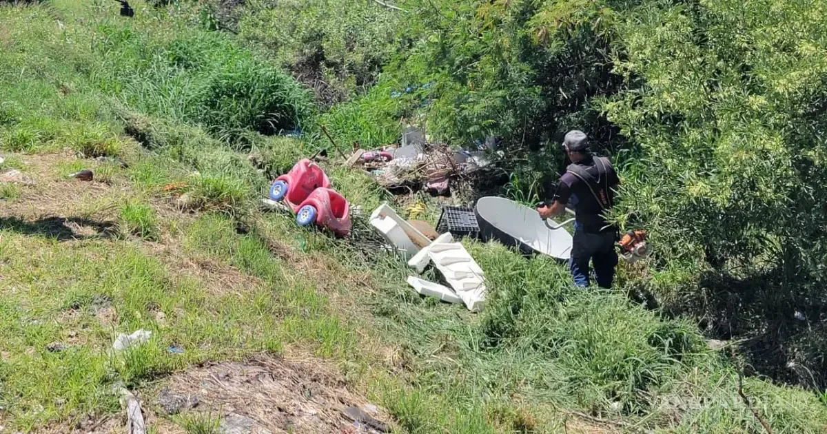 El alcalde Javier Díaz González intensifica acciones de limpieza para mejorar espacios públicos y prevenir riesgos en la temporada de lluvias.