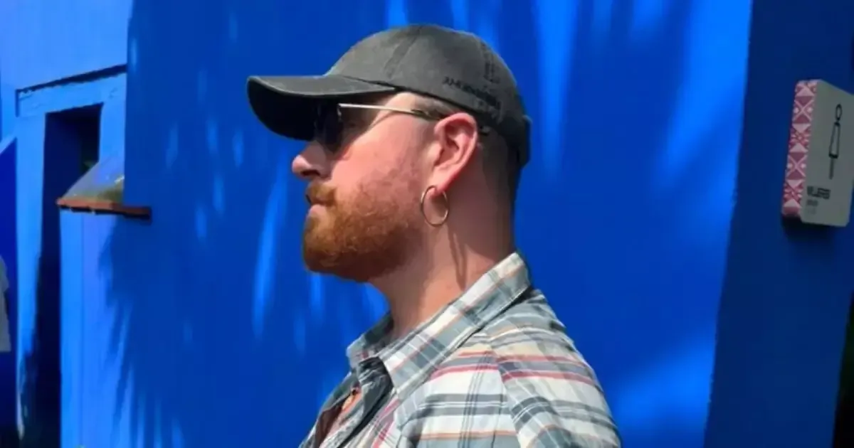 El cantante británico reafirma su conexión con la Casa Azul durante su estancia en México.