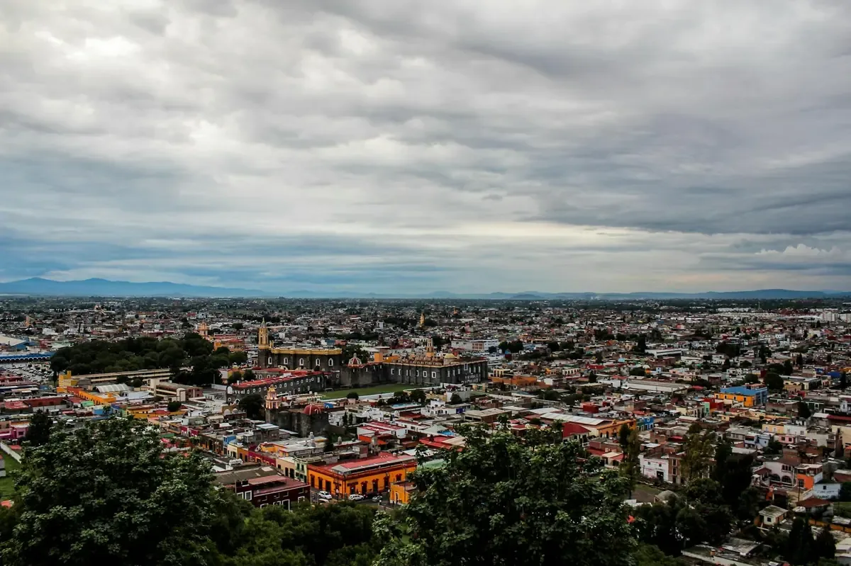 La presidenta municipal, Lupita Cuautle, busca resolver disputas con Cuautlancingo.