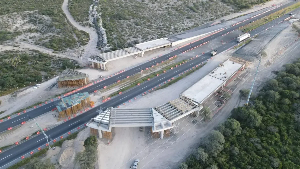 Las nuevas autopistas mejorarán el transporte de carga y la conexión industrial.