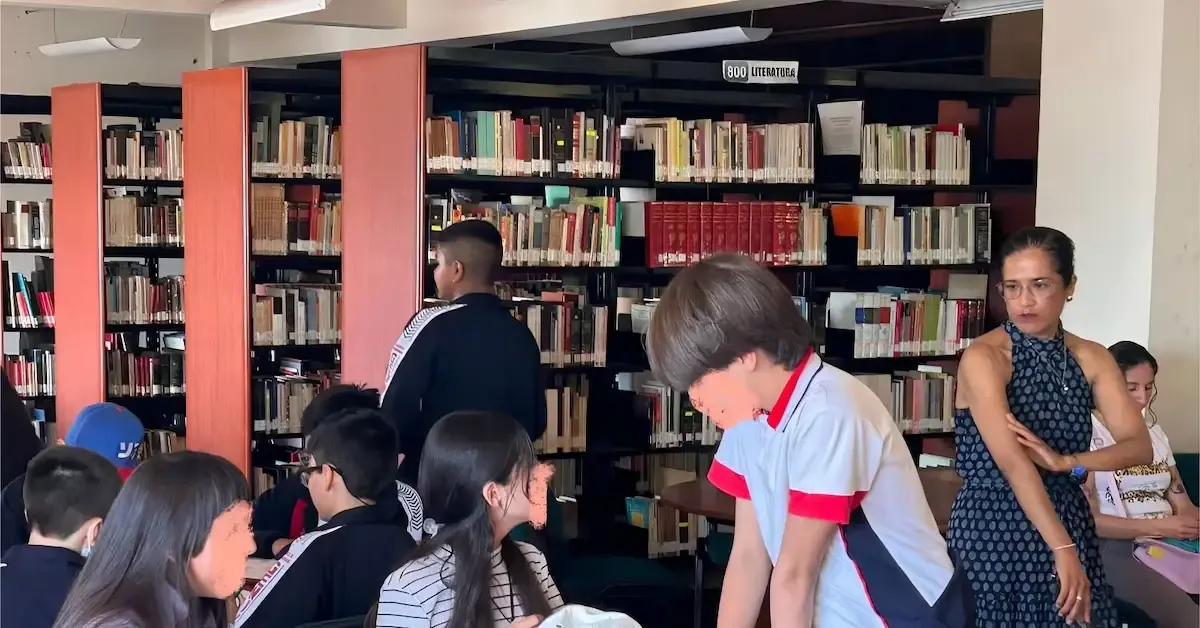 La red de bibliotecas públicas busca mejorar el acceso a la educación y fomentar la lectura en San Luis Potosí.