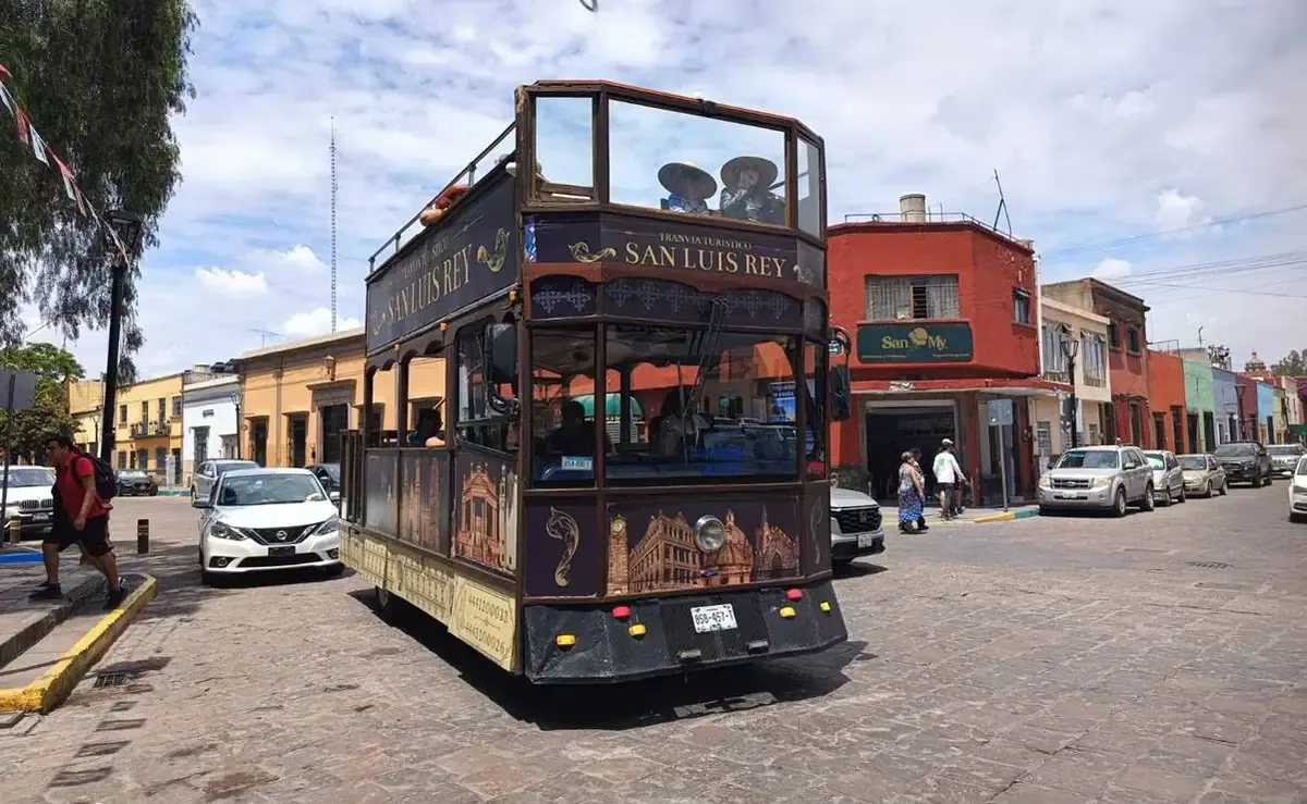 Este servicio turístico permite conocer el Centro Histórico de manera cómoda y accesible.