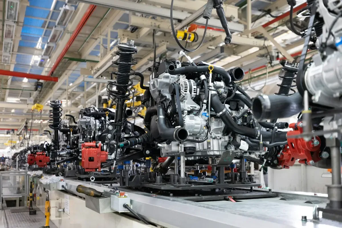 La revisión del T-MEC presenta desafíos para la industria automotriz en San Luis Potosí, con oportunidades para la proveeduría regional.
