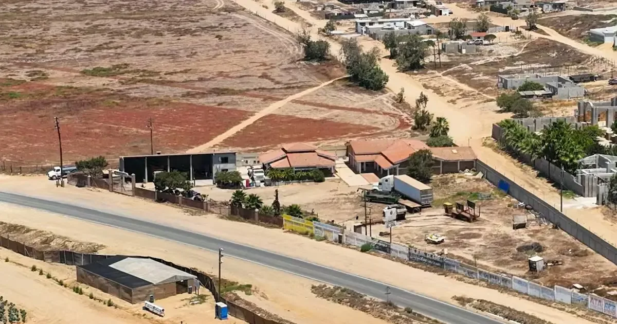 La exención temporal del 100% en derechos municipales busca facilitar la regularización de viviendas en San Quintín.