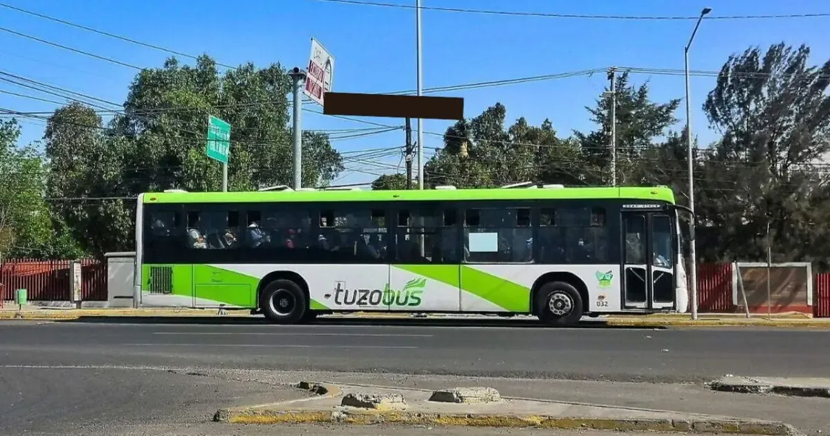 A partir de agosto, los automovilistas enfrentarán sanciones por usar el carril exclusivo del Tuzobús en Hidalgo.