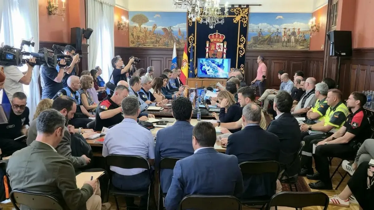 La llegada del Papa León XIV genera un amplio operativo de movilidad en la isla.