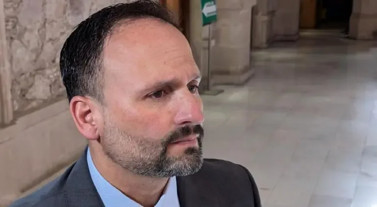 El funcionario rechaza intentos de desestabilización y respalda el trabajo gubernamental en el estado.