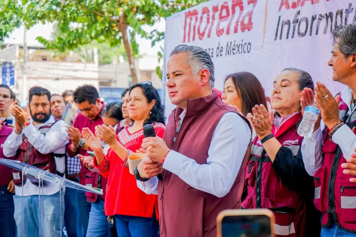 Santiago Nieto busca fortalecer la unidad de Morena en Querétaro de cara a 2027.