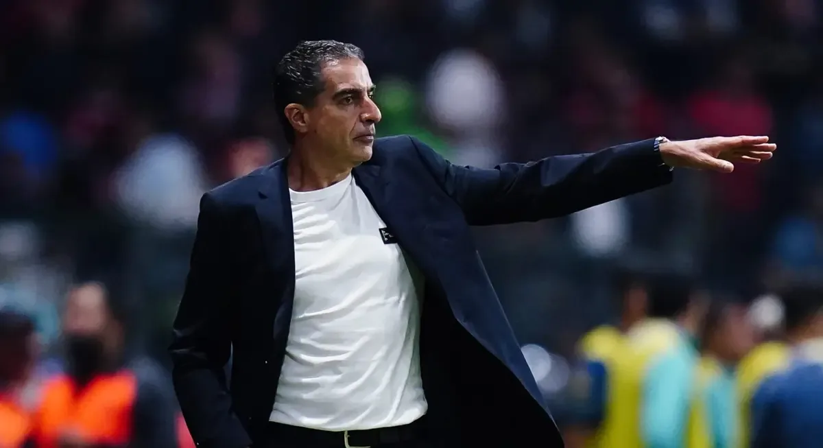 El equipo de Renato Paiva establece un récord histórico al vencer a Pumas en la Liga Mexicana.