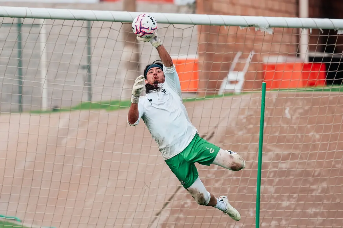 Los Guerreros buscan fortalecer su posición en la tabla con una victoria frente a Necaxa.