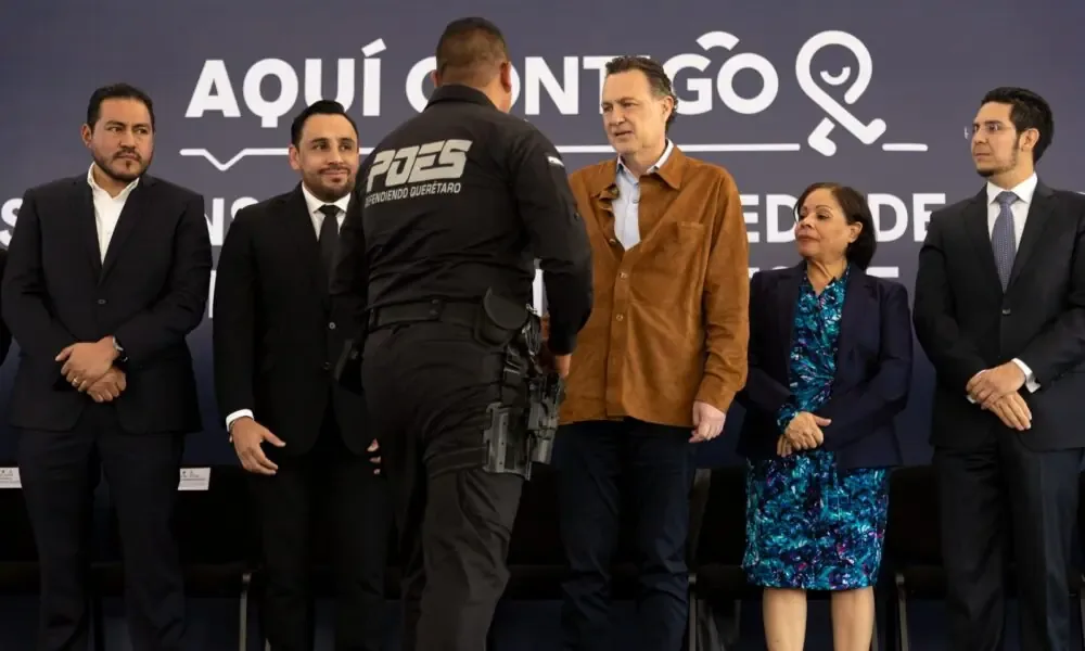 Se entregan constancias a elementos que completaron un curso sobre detención de fugitivos, reforzando la seguridad en el estado.