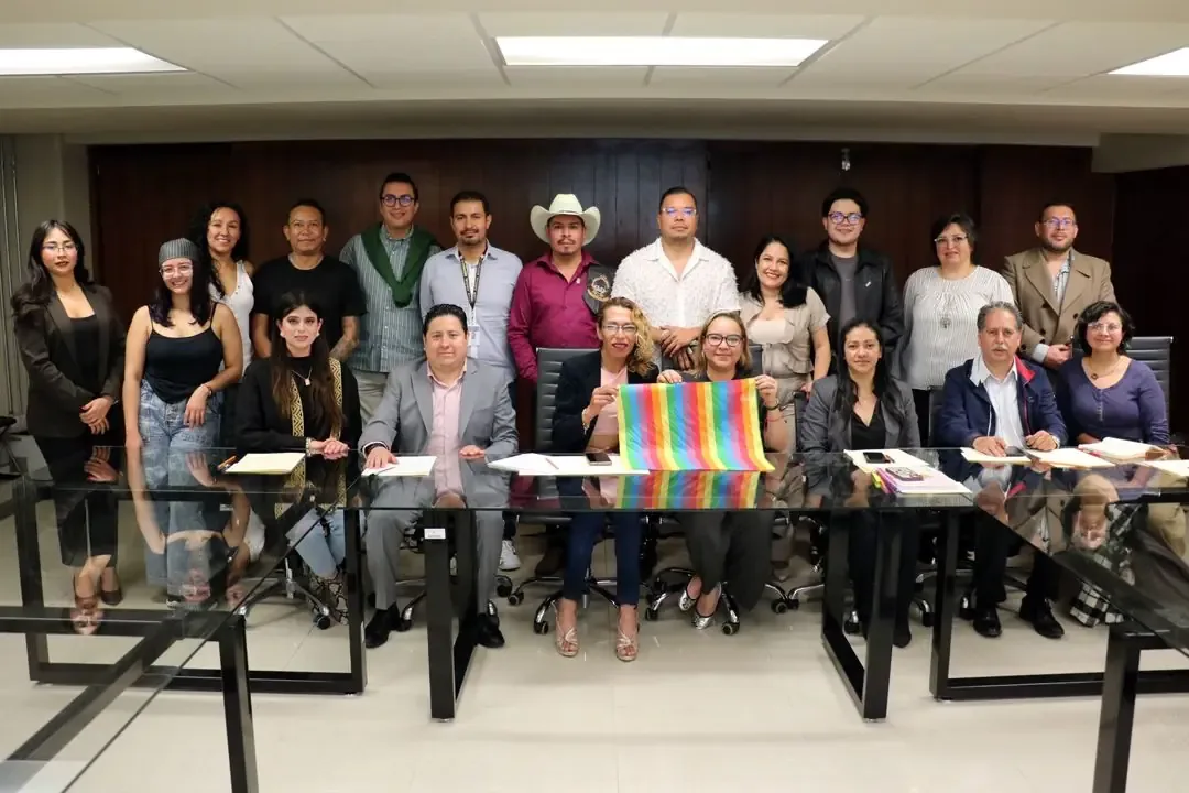 Se firma un acuerdo que busca garantizar el acceso a la justicia sin discriminación.