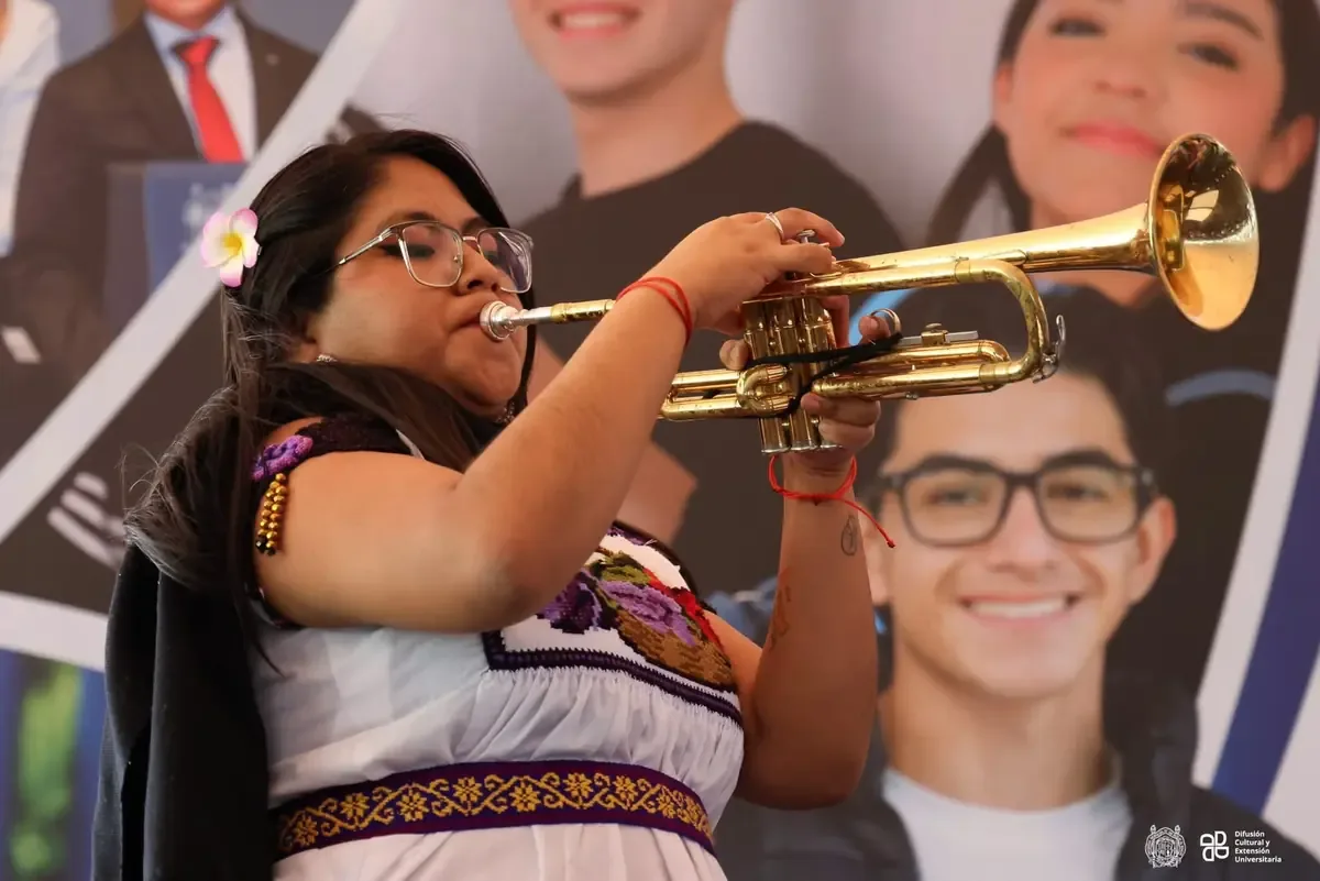 La orquesta universitaria busca llevar la música purépecha a nuevos públicos y fortalecer la identidad cultural.