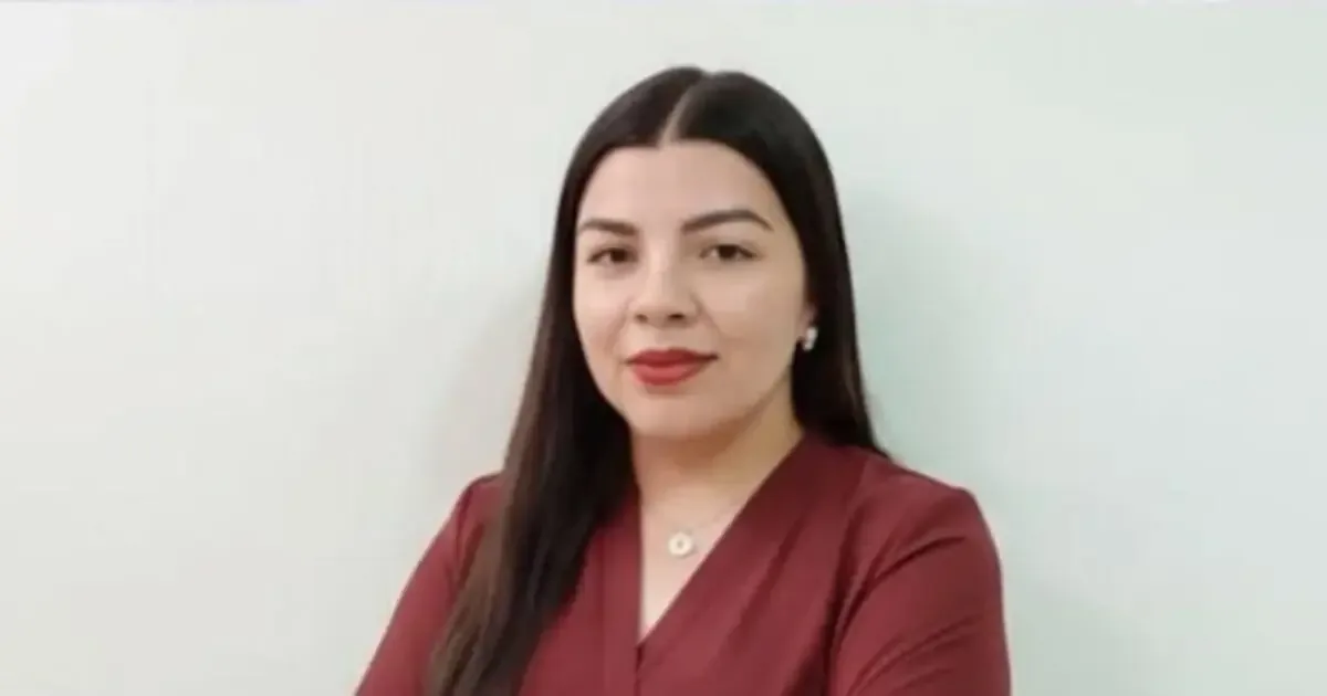 Se giraron órdenes de aprehensión y gobernante defiende a nueva alcaldesa tras críticas por video.