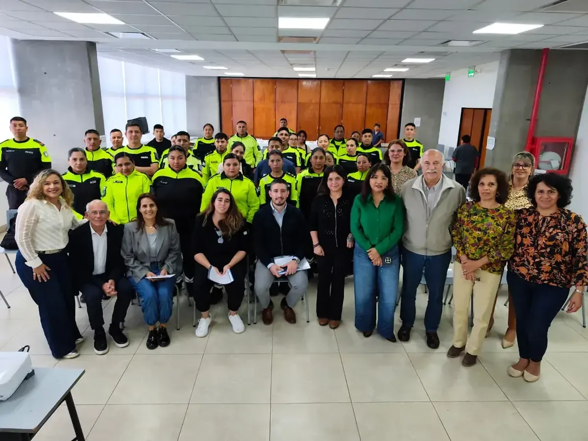 La nueva iniciativa busca mejorar las capacidades comunicativas e interculturales de los trabajadores del Corredor Bioceánico.