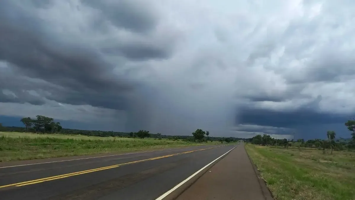 Se prevén lluvias, tormentas eléctricas y posibilidad de granizo en varias regiones.