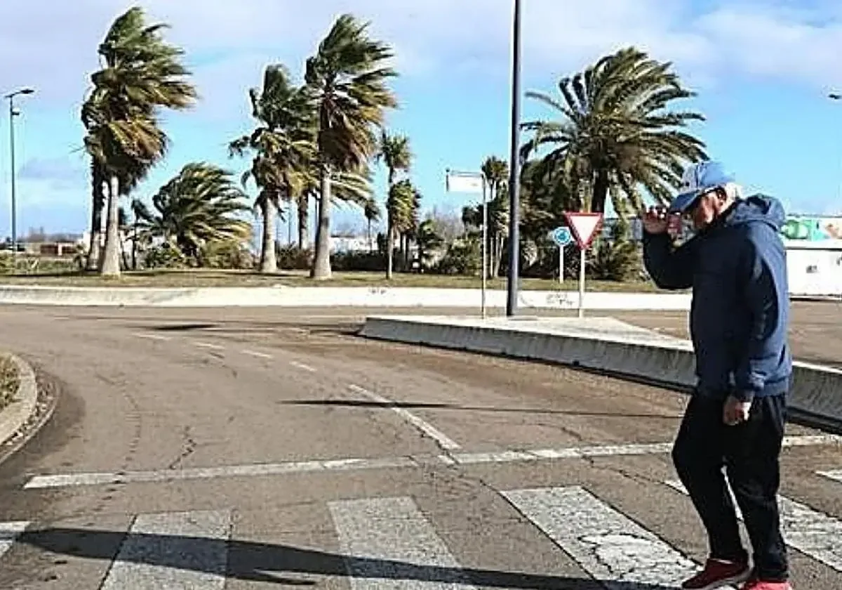 Se prevén rachas de hasta 70 km/h, lo que podría representar riesgos para la población.