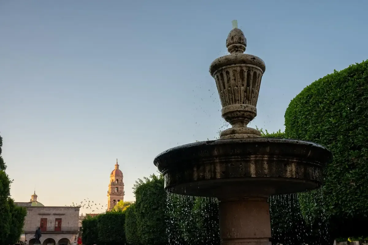 Se pronostica descenso térmico y condiciones climáticas diversas en el estado.