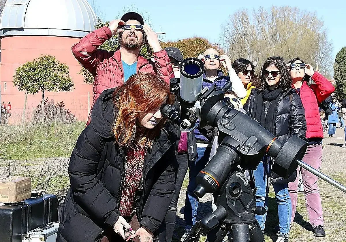 Se realizará una observación nocturna abierta al público este sábado en León.