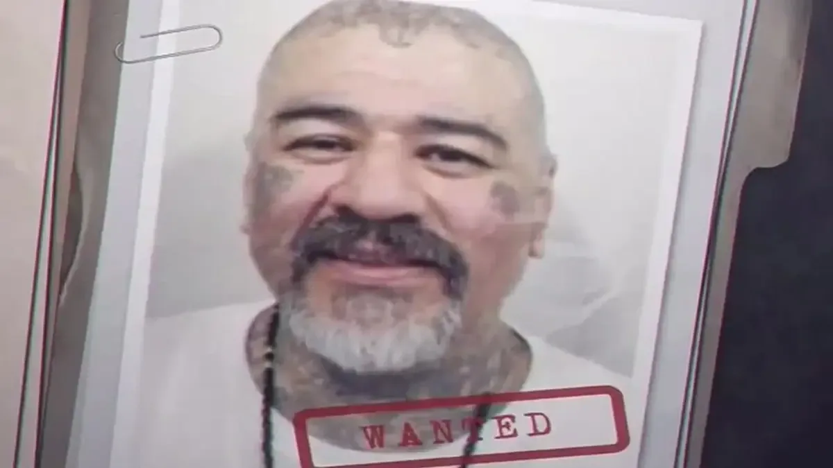 Se requiere ayuda del público para localizar a un fugitivo con antecedentes criminales.