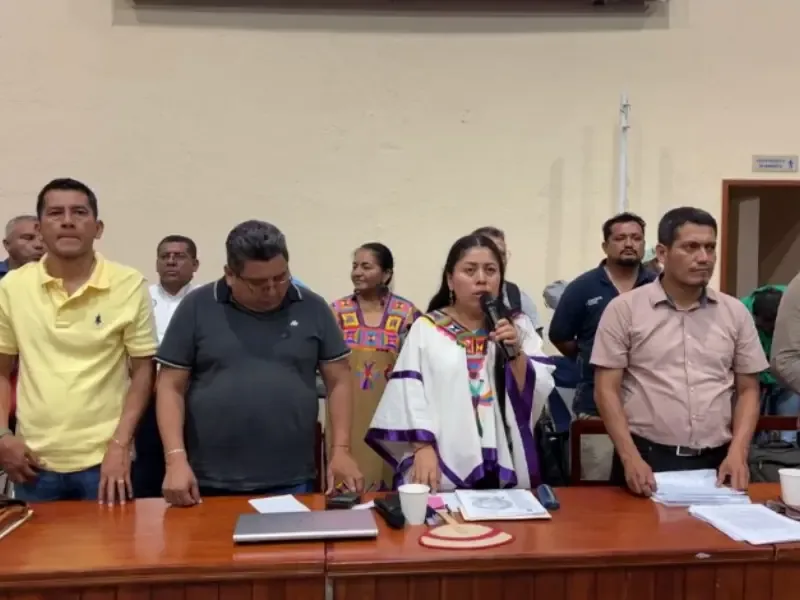 Magisterio oaxaqueño prioriza protestas locales frente a movilizaciones en la capital.