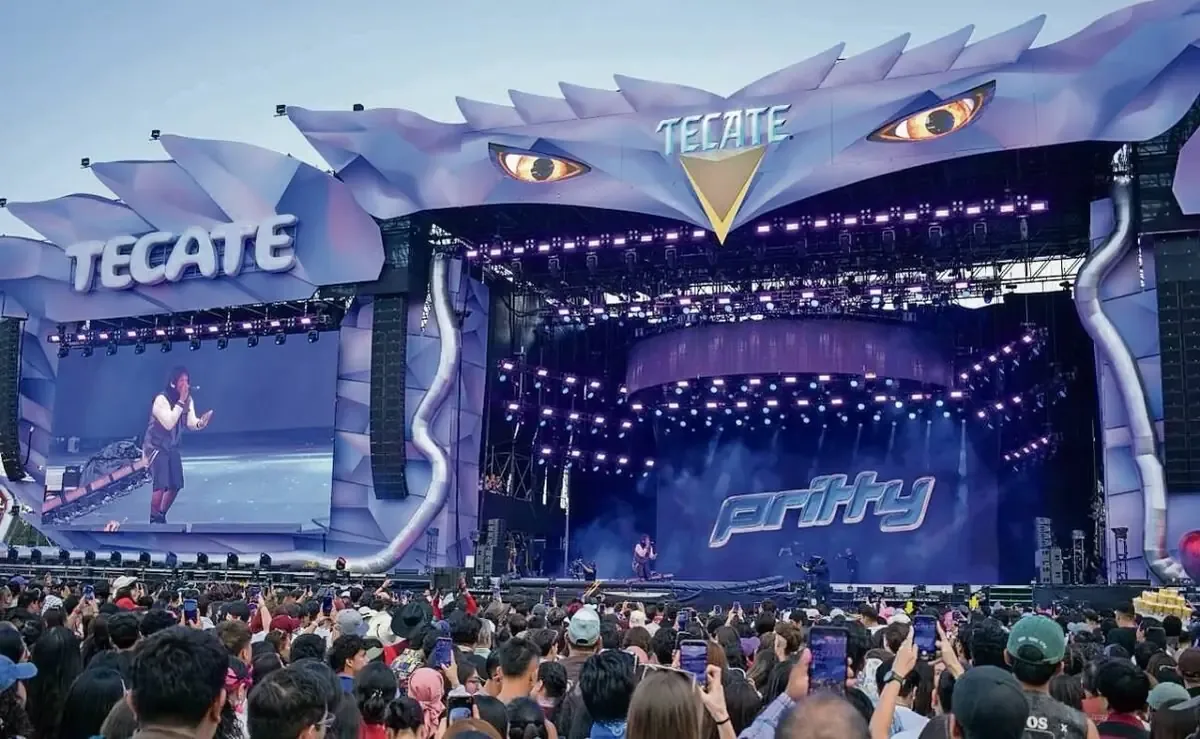 El concierto ofrece momentos intensos de desamor y liberación emocional en su segundo día.