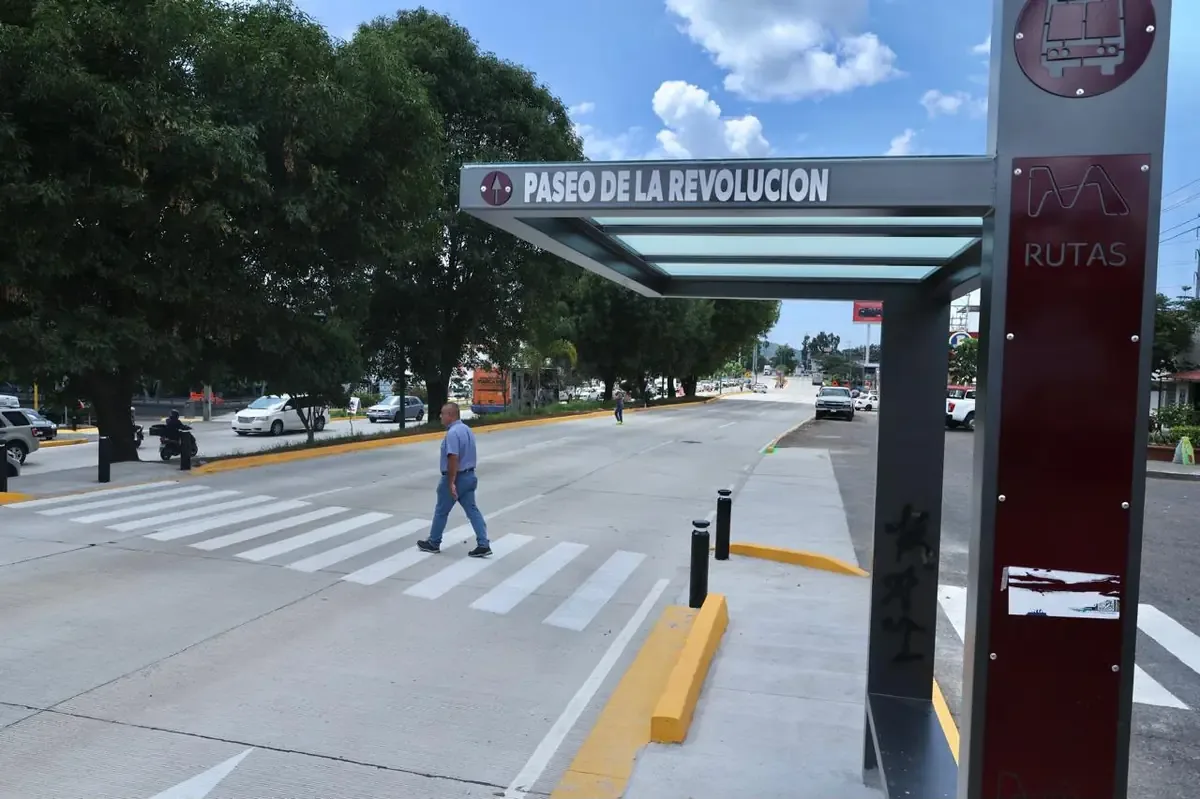 La modernización de esta avenida beneficia a más de 67 mil ciudadanos en Uruapan.