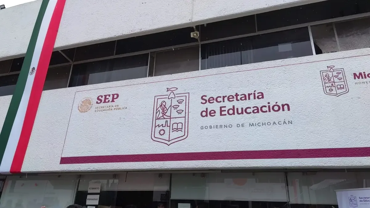 Se anticipa un aumento en el presupuesto de educación para atender a los 82 mil trabajadores del sector.