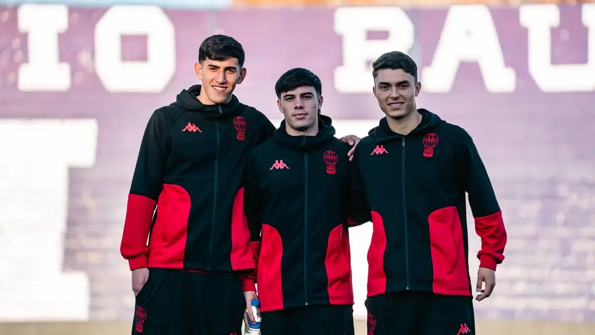 La baja de tres jugadores afectará la alineación de la Selección Mexicana en su compromiso ante Chile.