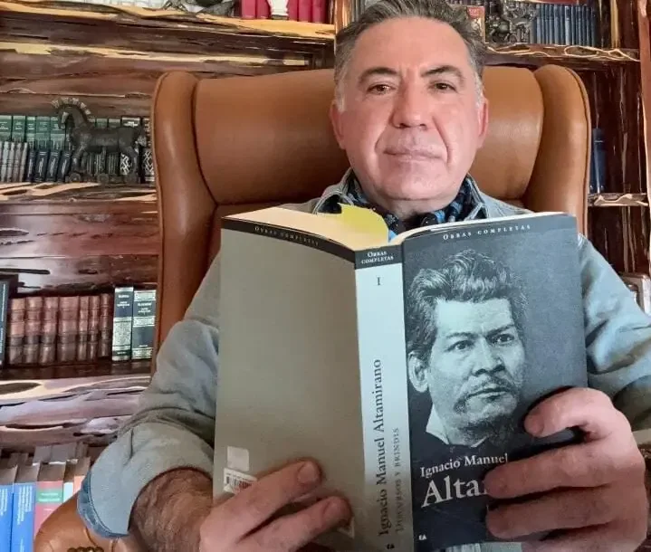 El legislador de Morena reacciona tras ser señalado de vínculos con el Cártel de Sinaloa.