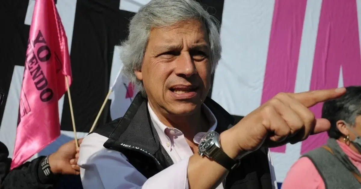 "Sergio Gutiérrez Luna durante la conferencia en la Cámara de Diputados."