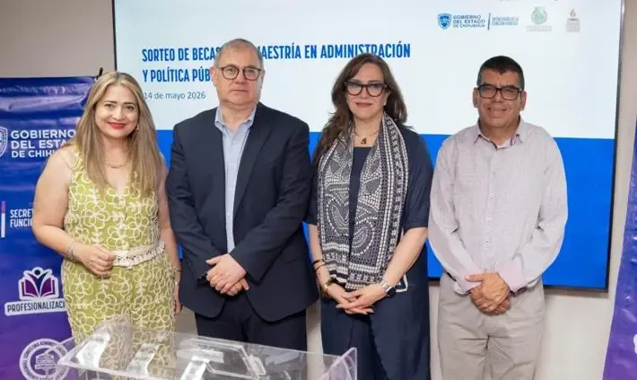 La capacitación continua de servidores públicos busca mejorar el servicio a la ciudadanía en el estado.