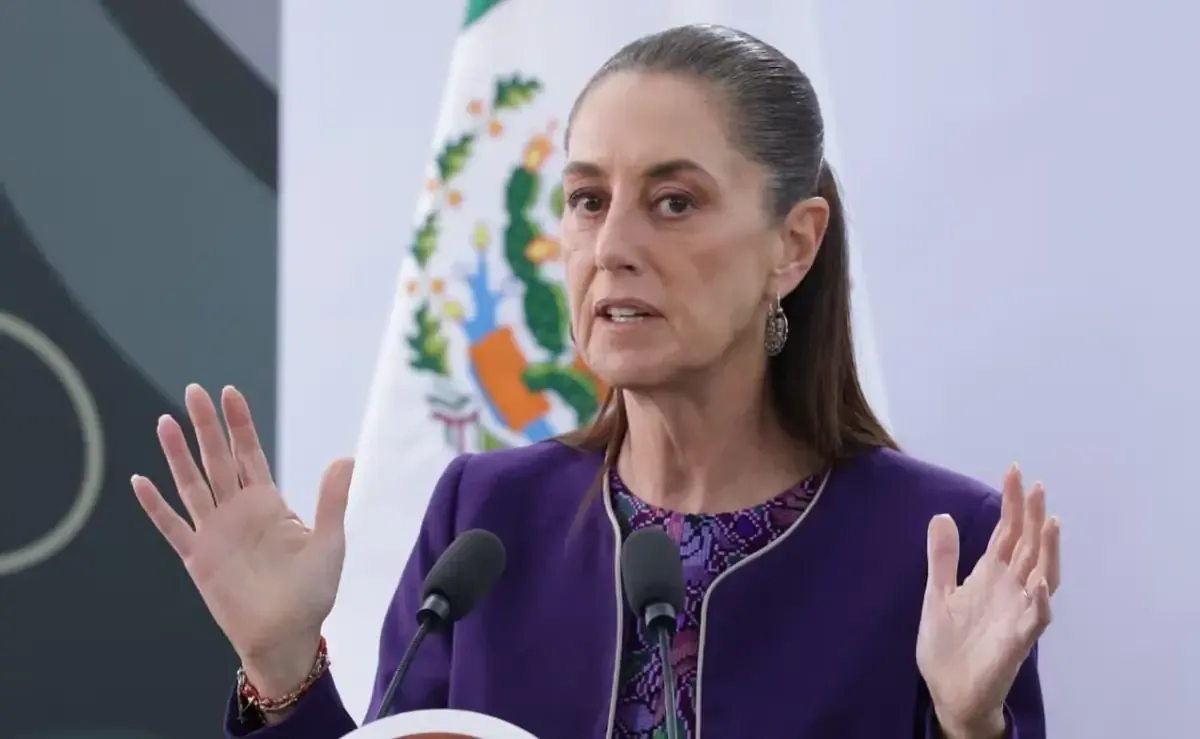 Trump insinúa que México es colonia tras publicar imagen con bandera estadounidense. Sheinbaum refuerza la soberanía nacional.