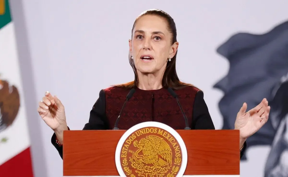 El empresario ha regularizado sus deudas fiscales, aportando recursos a Programas de Bienestar.