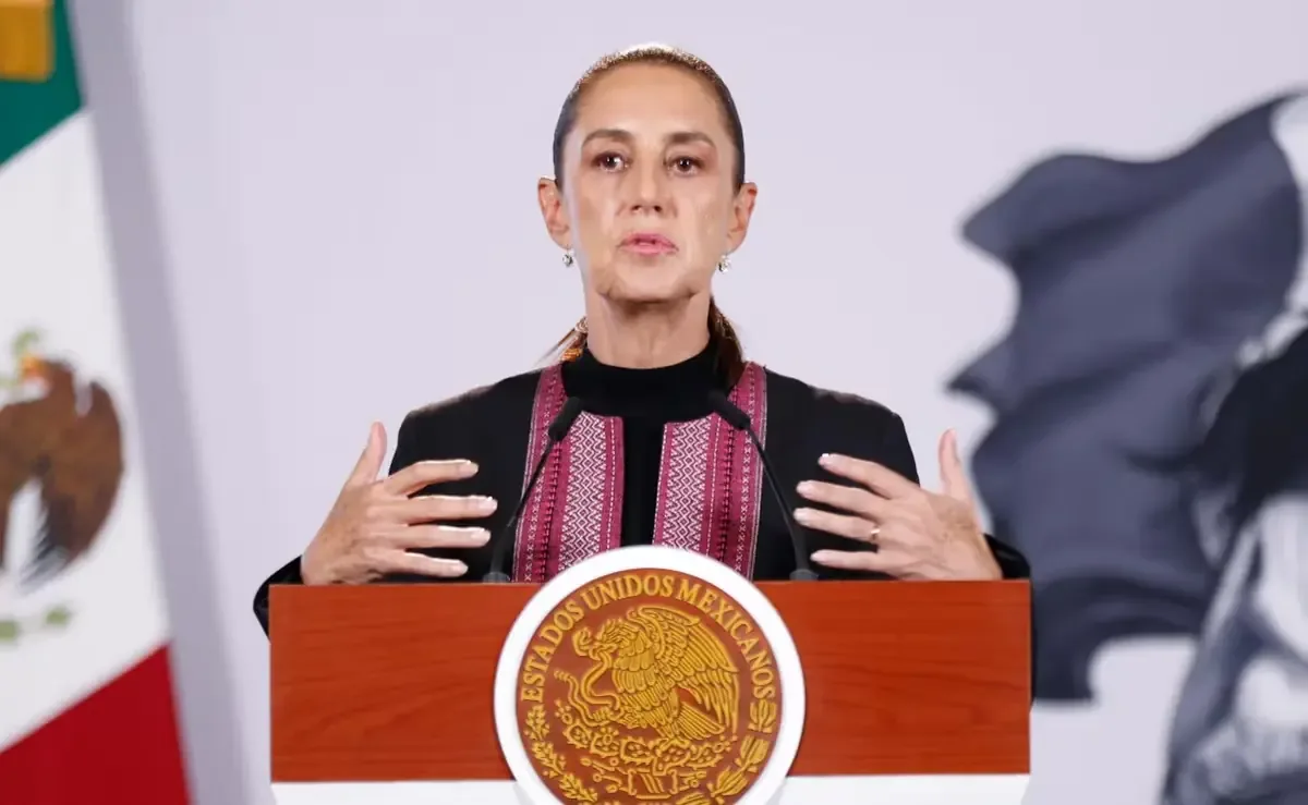 La presidenta cuestiona la falta de memoria histórica en las arengas del 15 de septiembre.