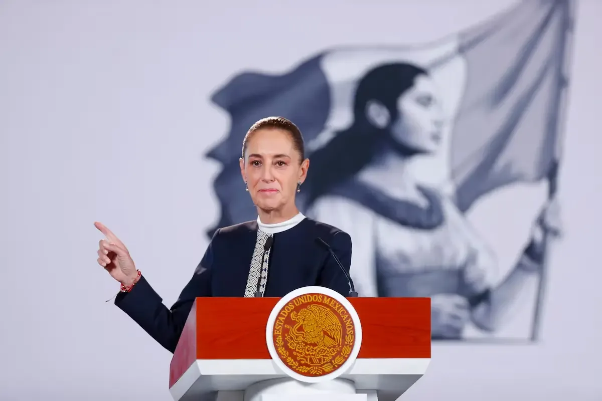 La presidenta de México reafirma postura ante el conflicto laboral y se prepara para nuevas manifestaciones.