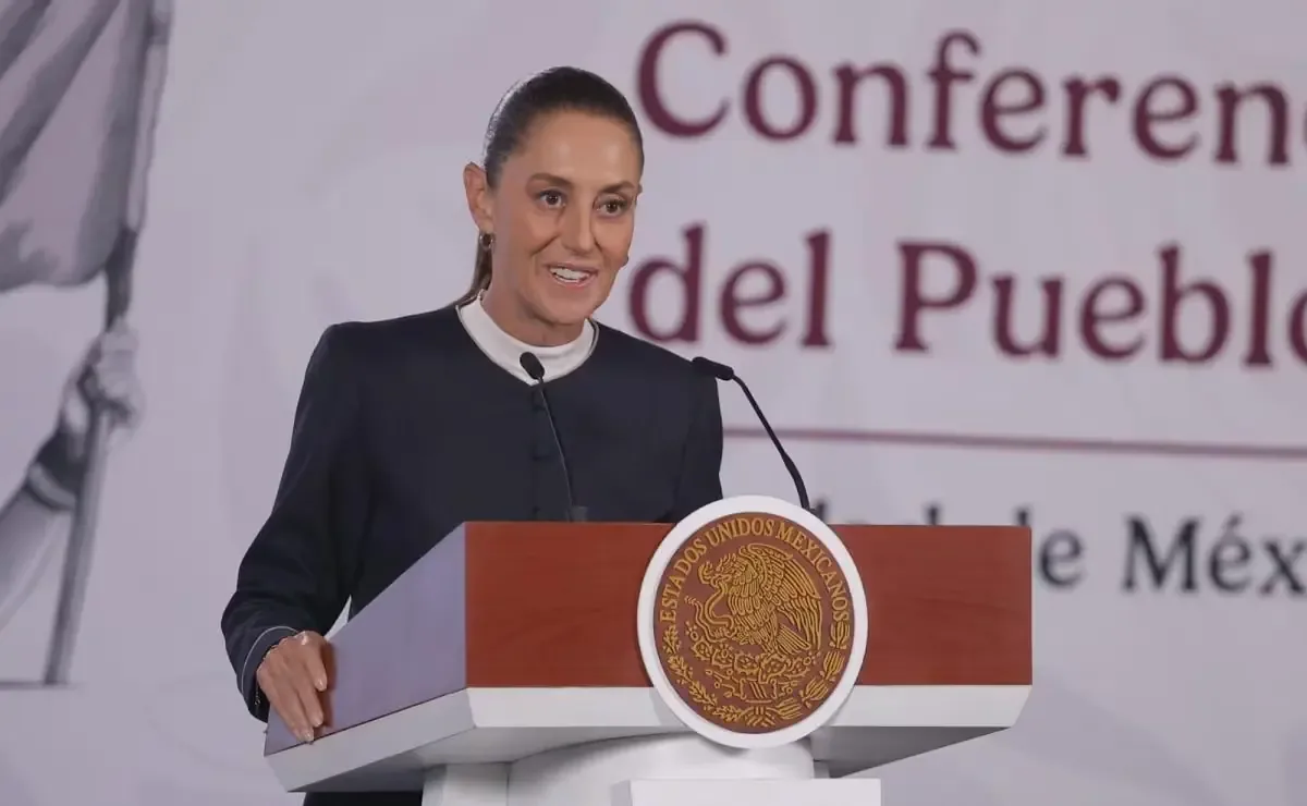 La mandataria destaca avances democráticos en la protección de derechos de información sin censura.