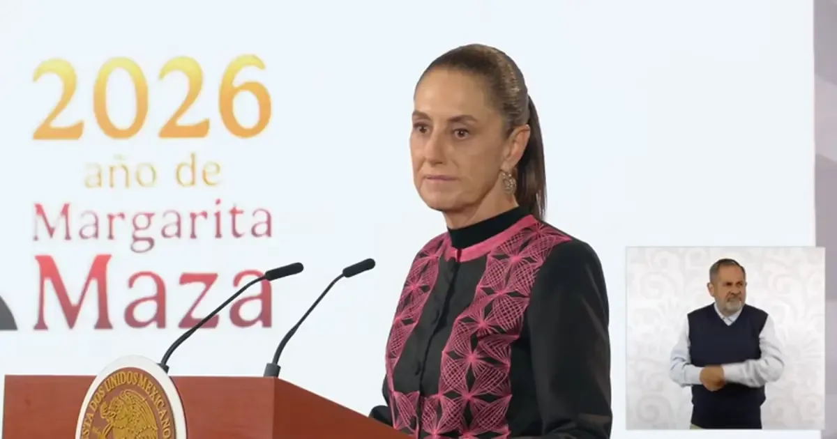 La presidenta de México asegura que un daño en una torre causó el apagón en el sureste.