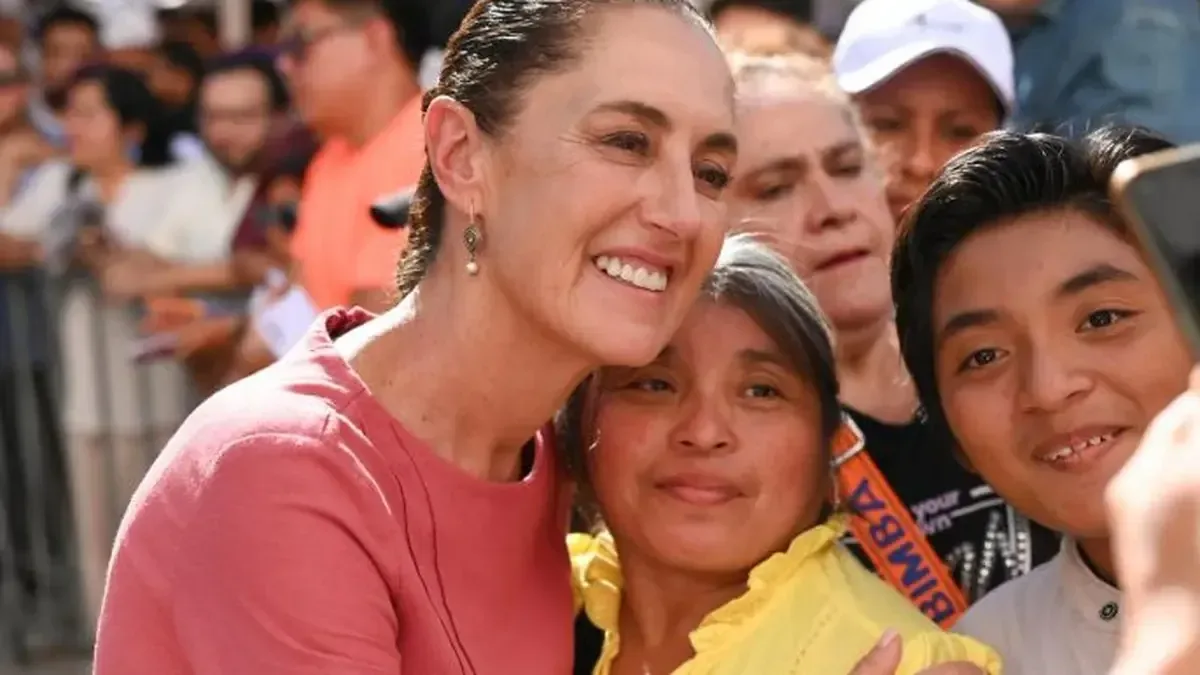 Entrega de viviendas busca mejorar la calidad de vida de familias en Cancún.