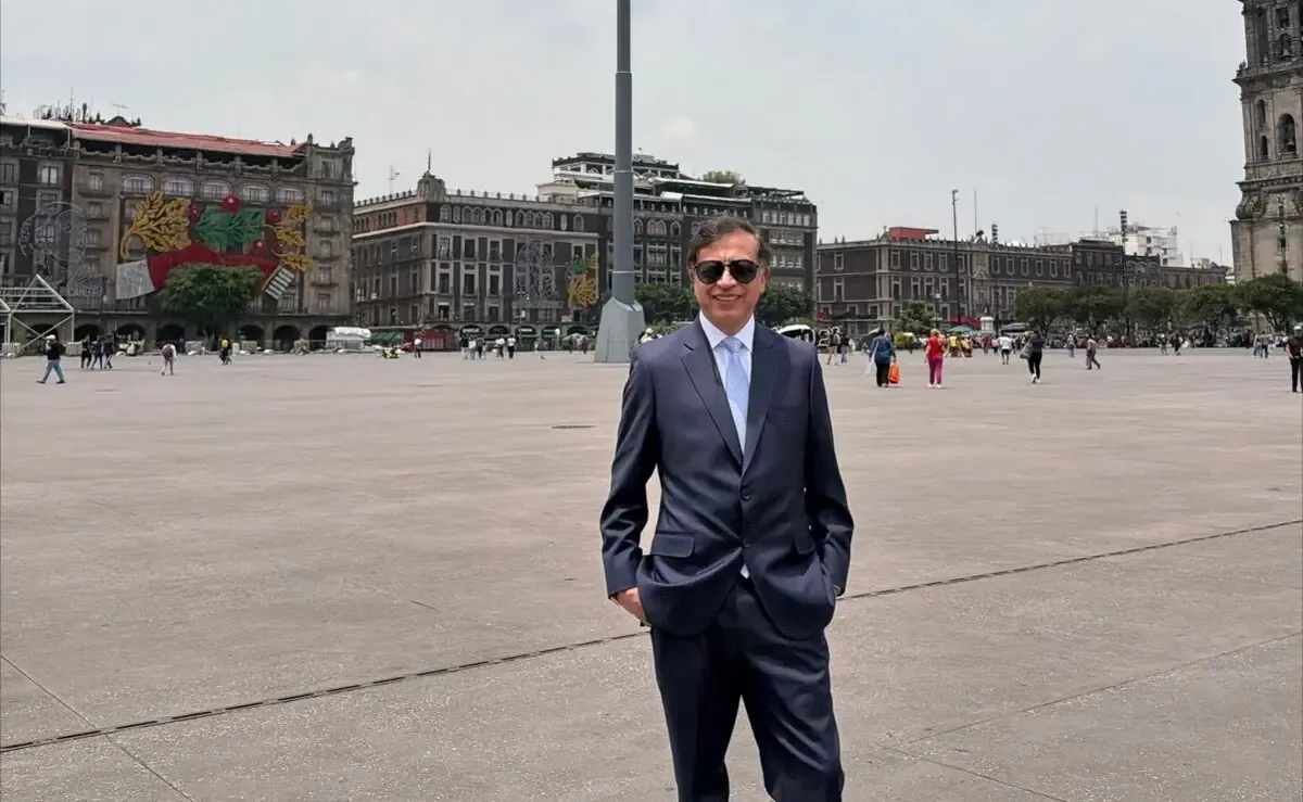 La presidenta de México propuso al exmandatario colombiano actividades académicas durante su encuentro en Palacio Nacional.