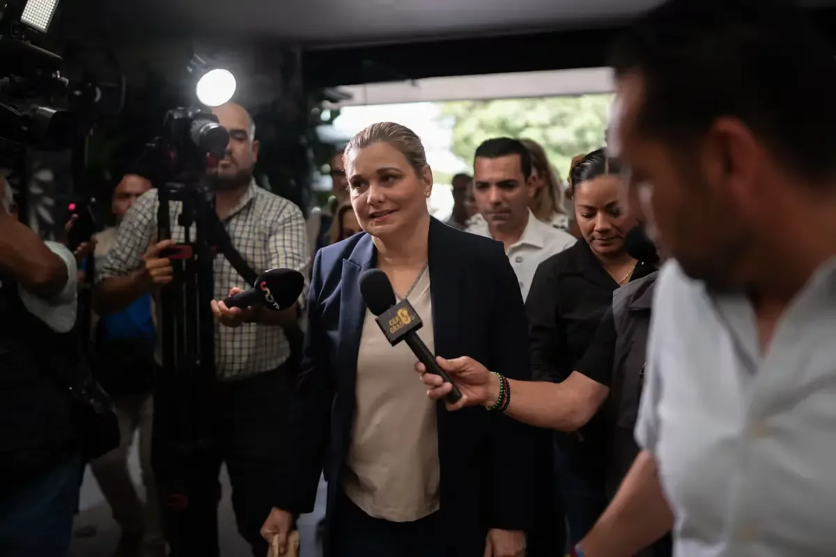La Presidenta insiste en la legalidad de la detención del exfiscal de Chihuahua.